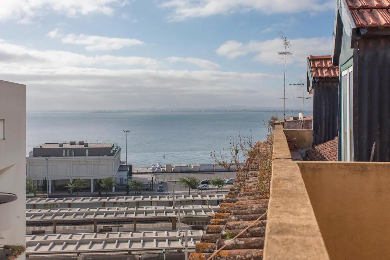 Gorgeous River View In Alfama Lisboa Exterior foto